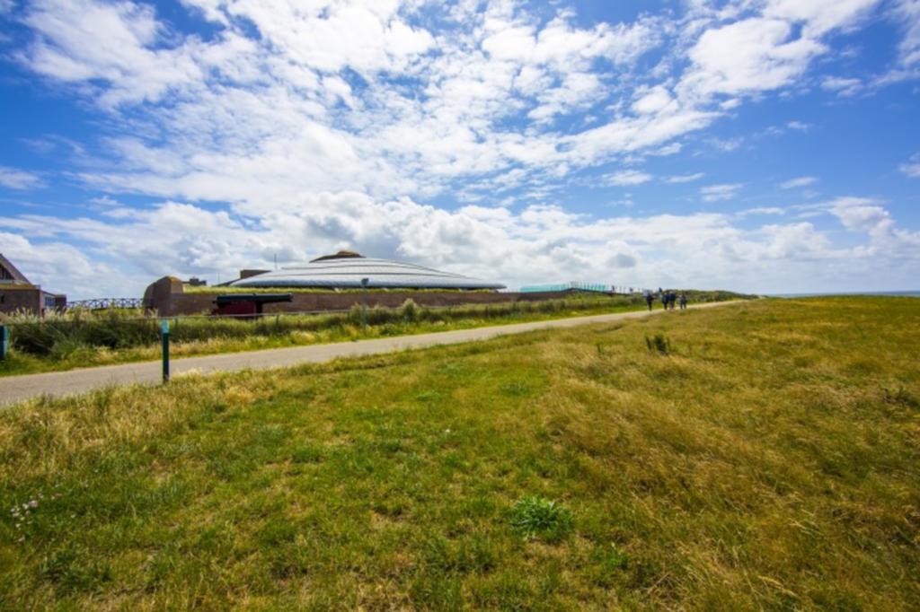 Fortwachterswoning Huisduinen Номер фото